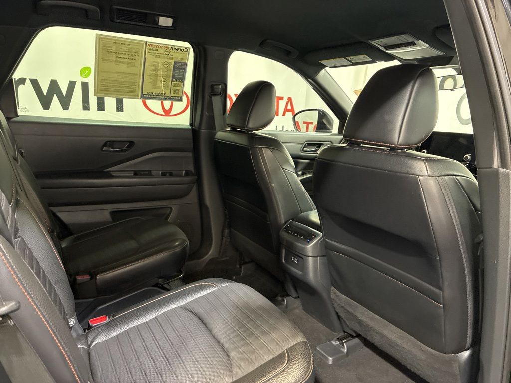 2023 Nissan Pathfinder Rock Creek - Photo 14