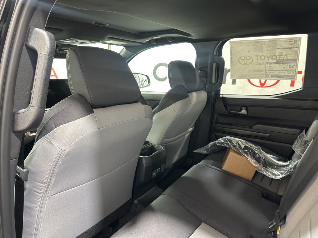 2025 Toyota Tacoma TRD Off Road - Photo 20