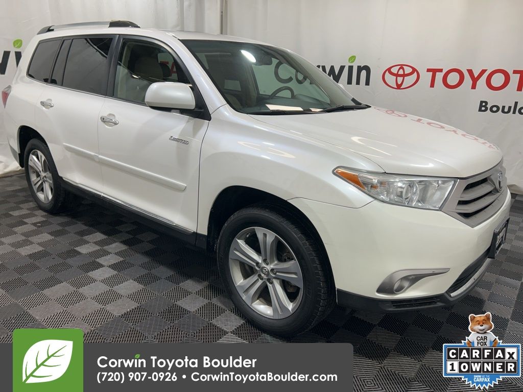 2013 Toyota Highlander Limited's photo