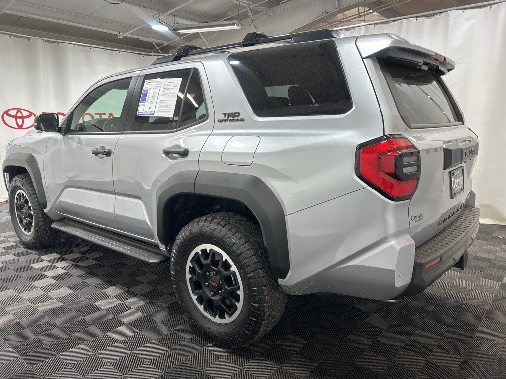 2025 Toyota 4Runner TRD Off-Road photo 4