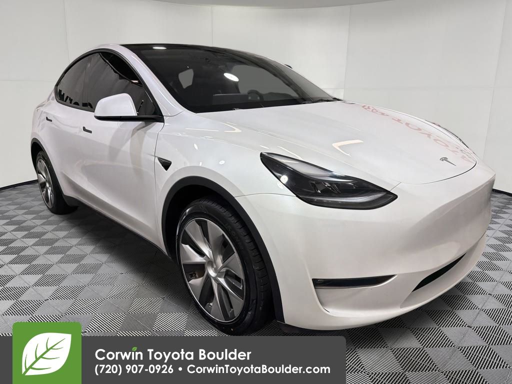 2023 Tesla Model Y Long Range Dual Motor All-Wheel Drive's photo