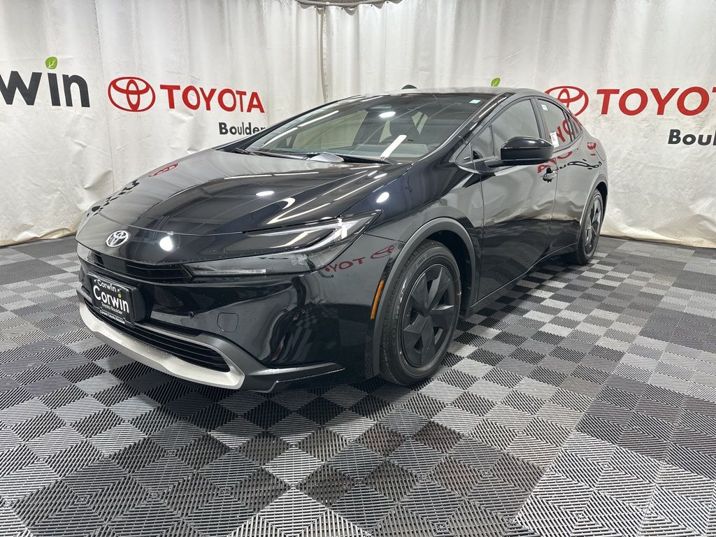 2026 Toyota Prius Plug-in Hybrid SE photo 3