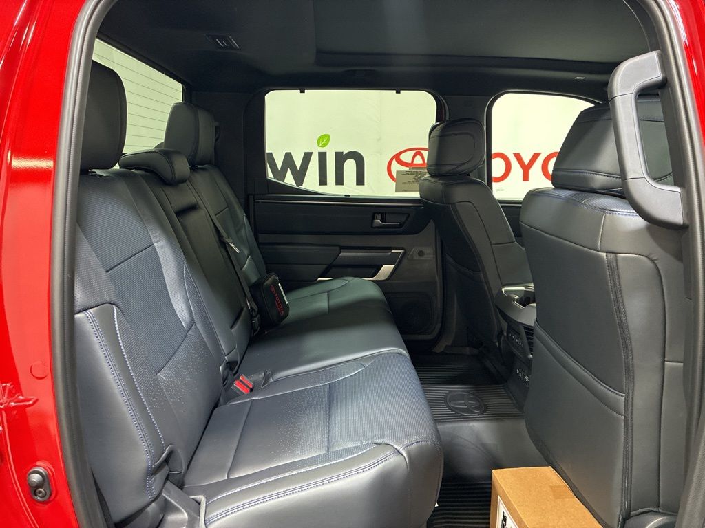 2026 Toyota Tundra Platinum - Photo 16