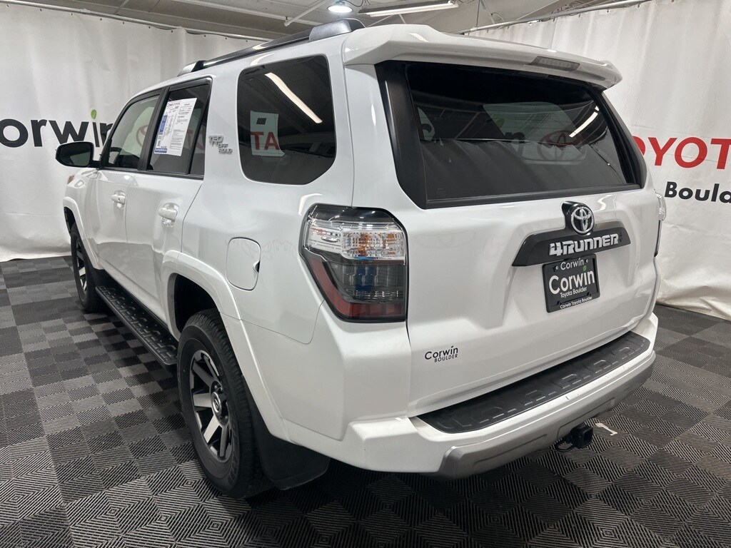 2024 Toyota 4Runner TRD Off-Road photo 4
