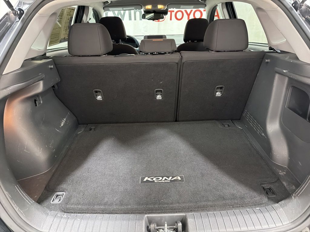 2023 Hyundai Kona SEL - Photo 15