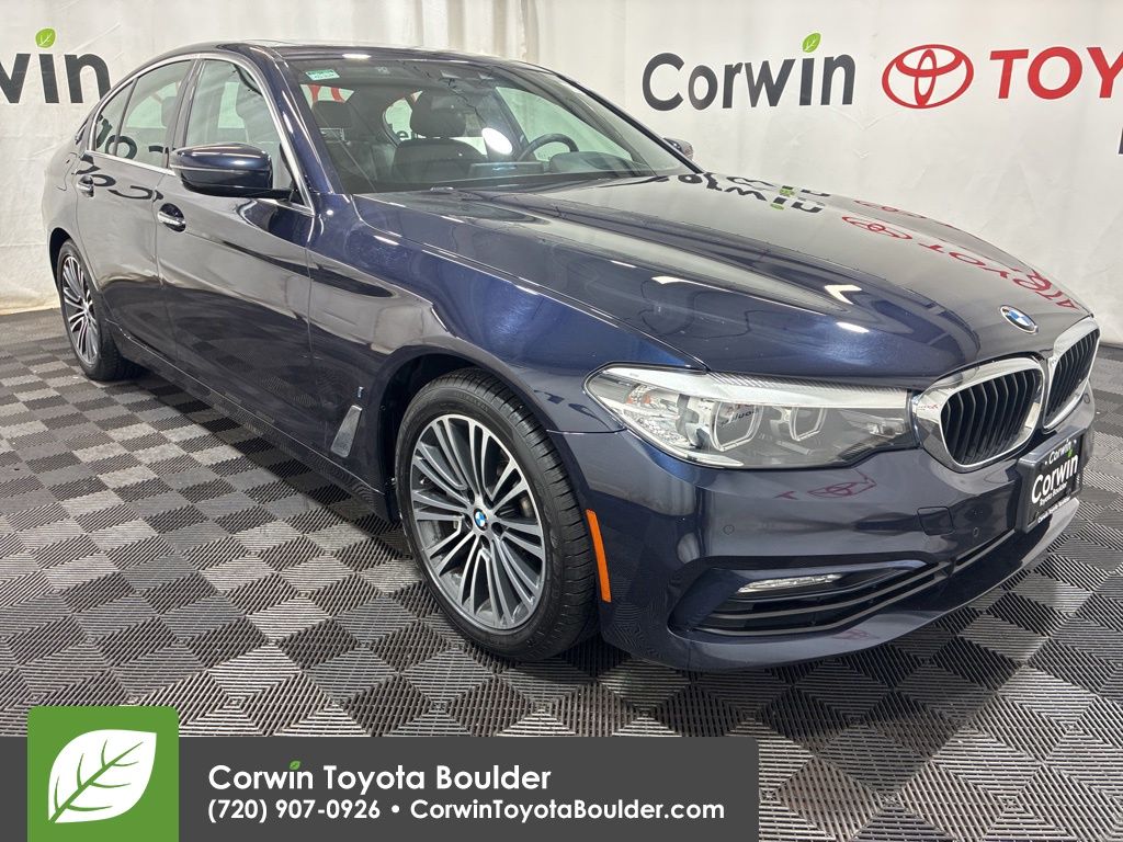 2018 BMW 5 Series 530e xDrive iPerformance Sedan's photo