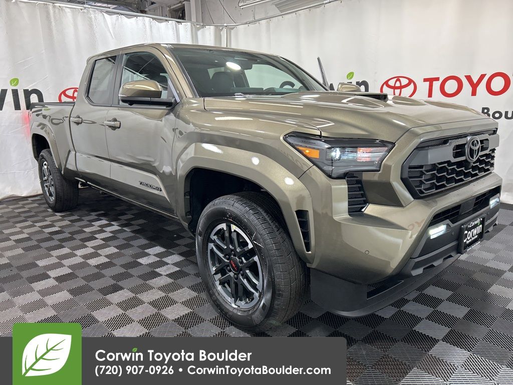 2026 Toyota Tacoma TRD Sport's photo