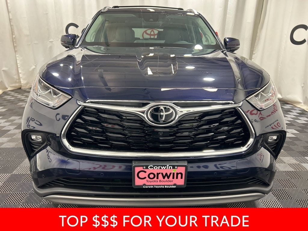 Used 2025 Toyota Highlander Hybrid Platinum SUV