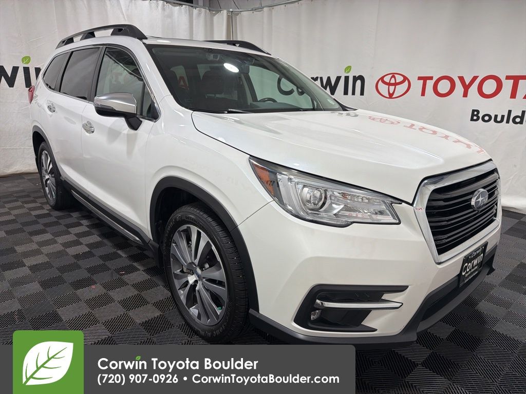2019 Subaru Ascent Touring's photo