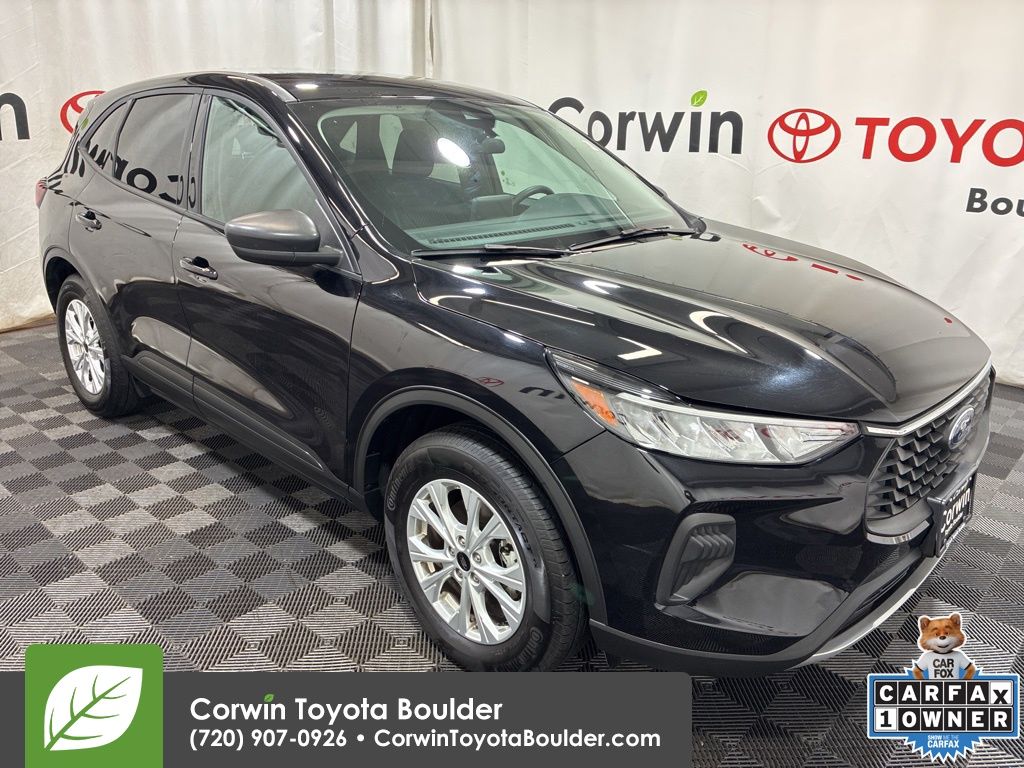 2025 Ford Escape Active AWD's photo