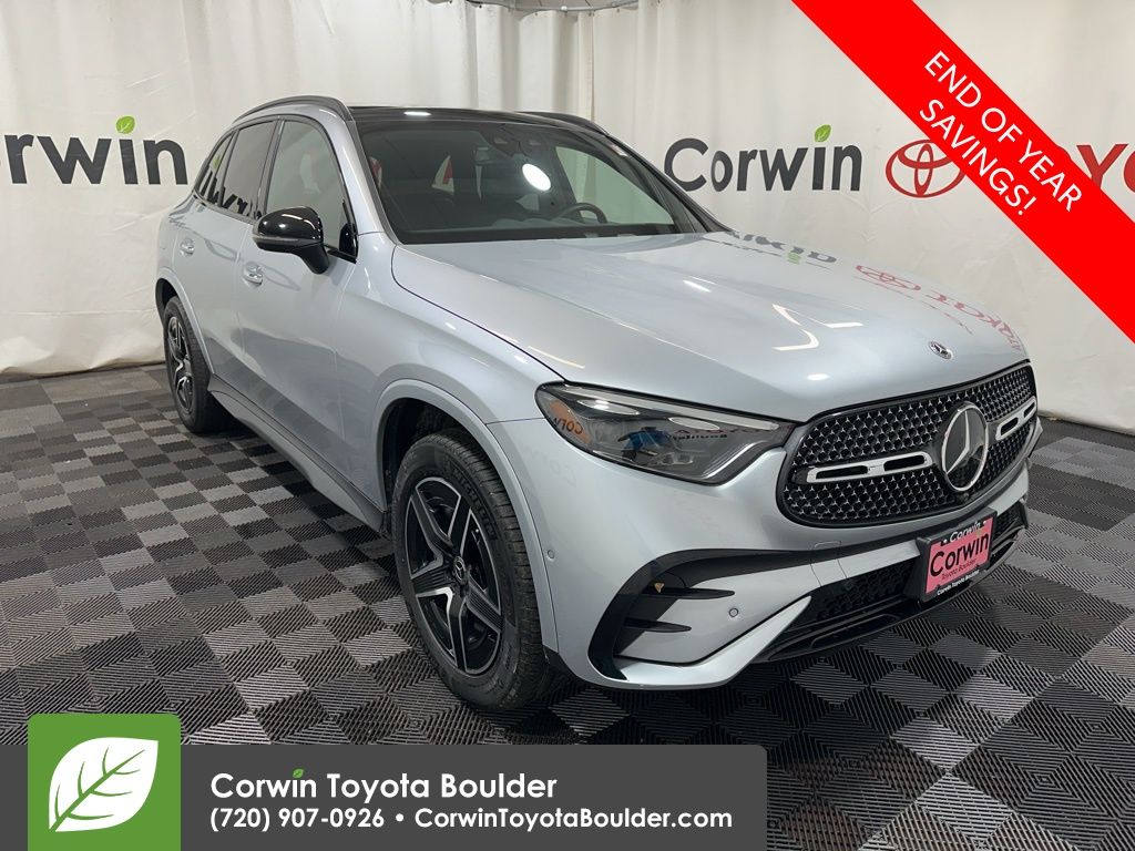 2024 Mercedes-Benz GLC GLC 300's photo