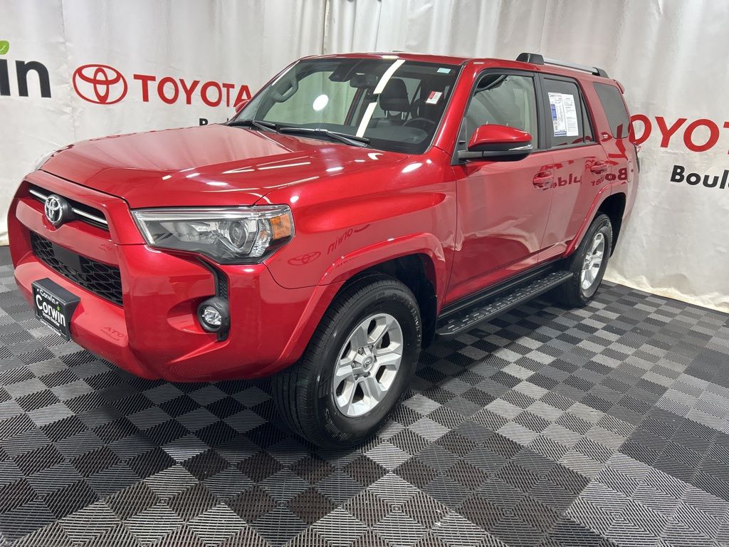 2024 Toyota 4Runner SR5 Premium photo 3