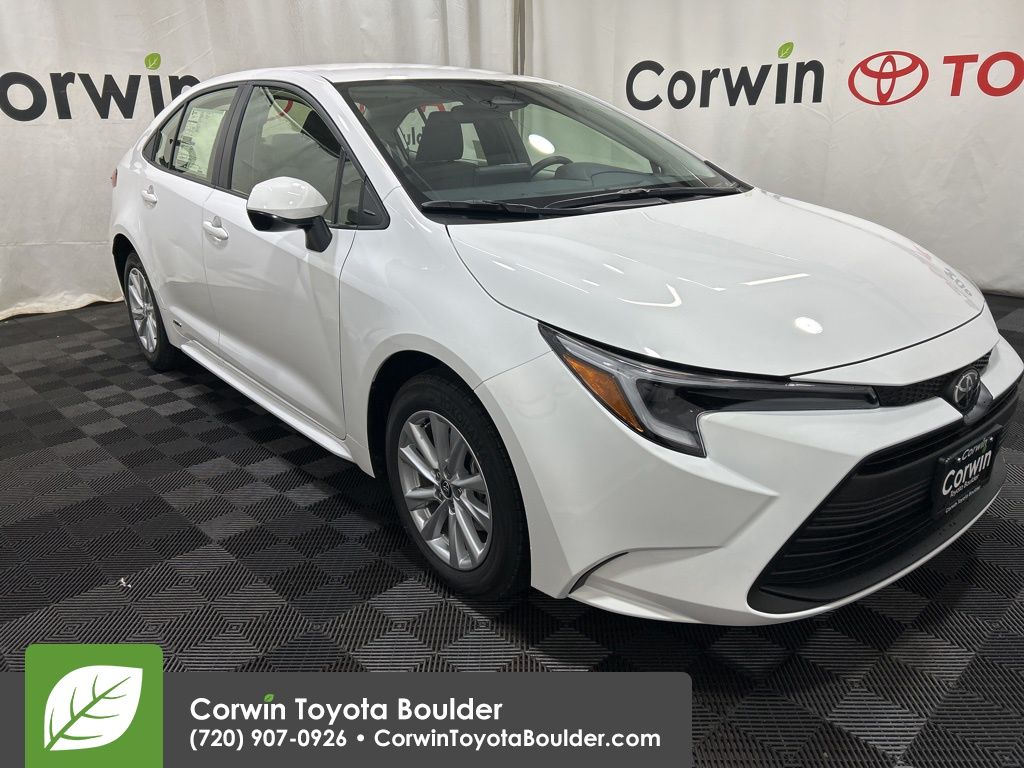 2026 Toyota Corolla LE's photo