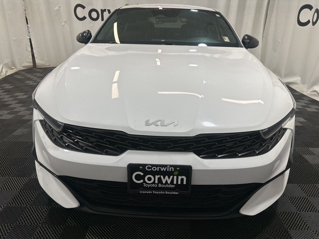 2022 Kia K5 GT-Line photo 2