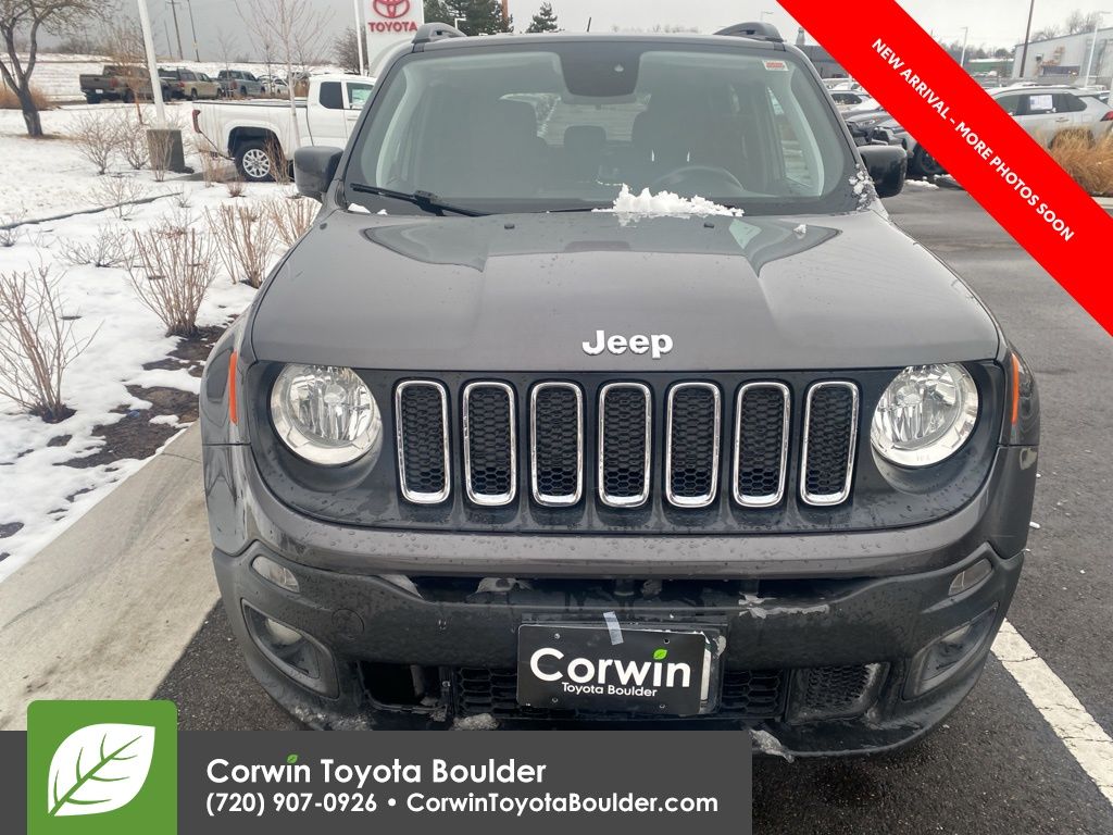 2018 Jeep Renegade Latitude North Edition photo 2