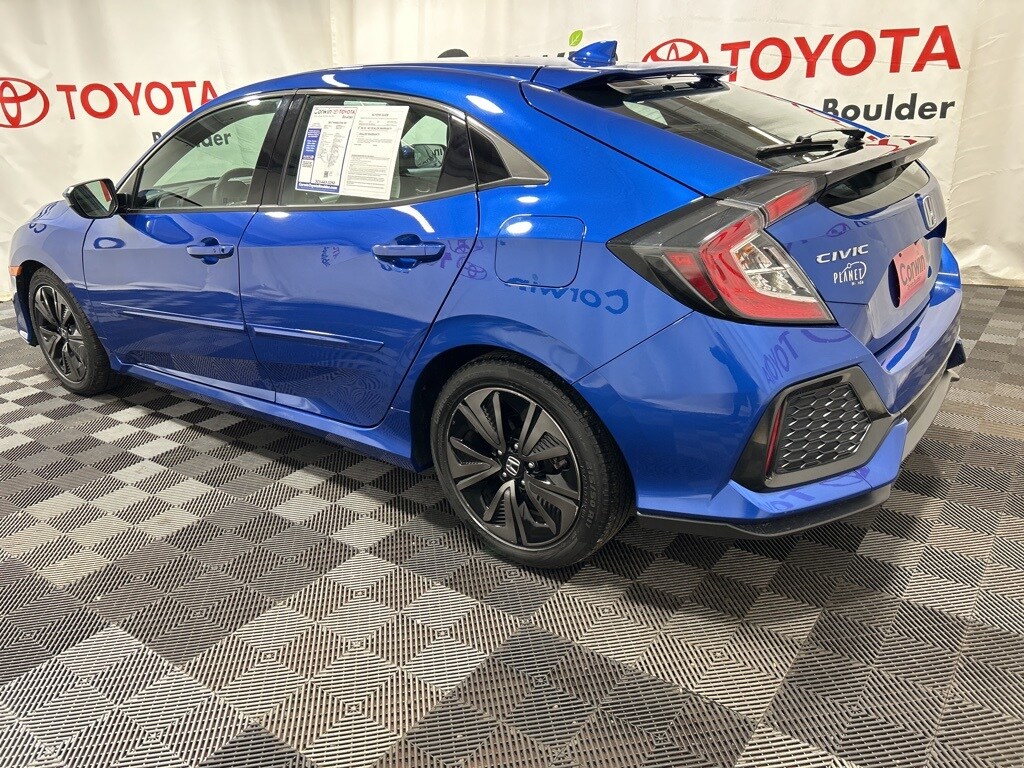 2017 Honda Civic EX Hatchback photo 4