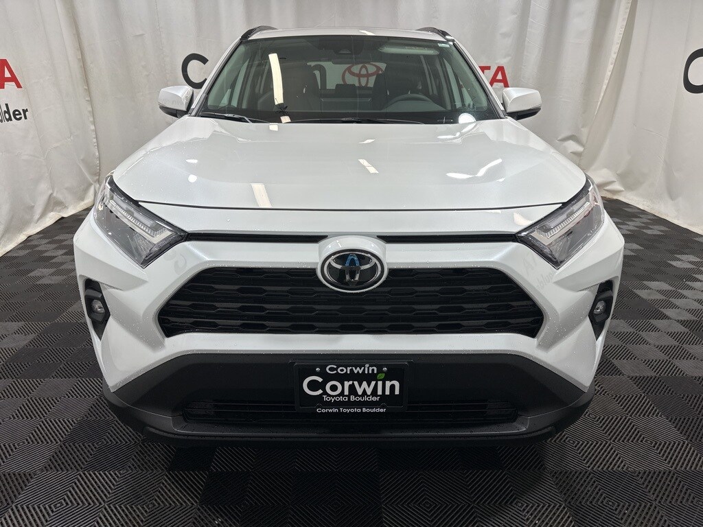 2025 Toyota RAV4 XLE Premium photo 2