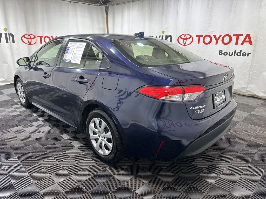 2024 Toyota Corolla Hybrid LE photo 4