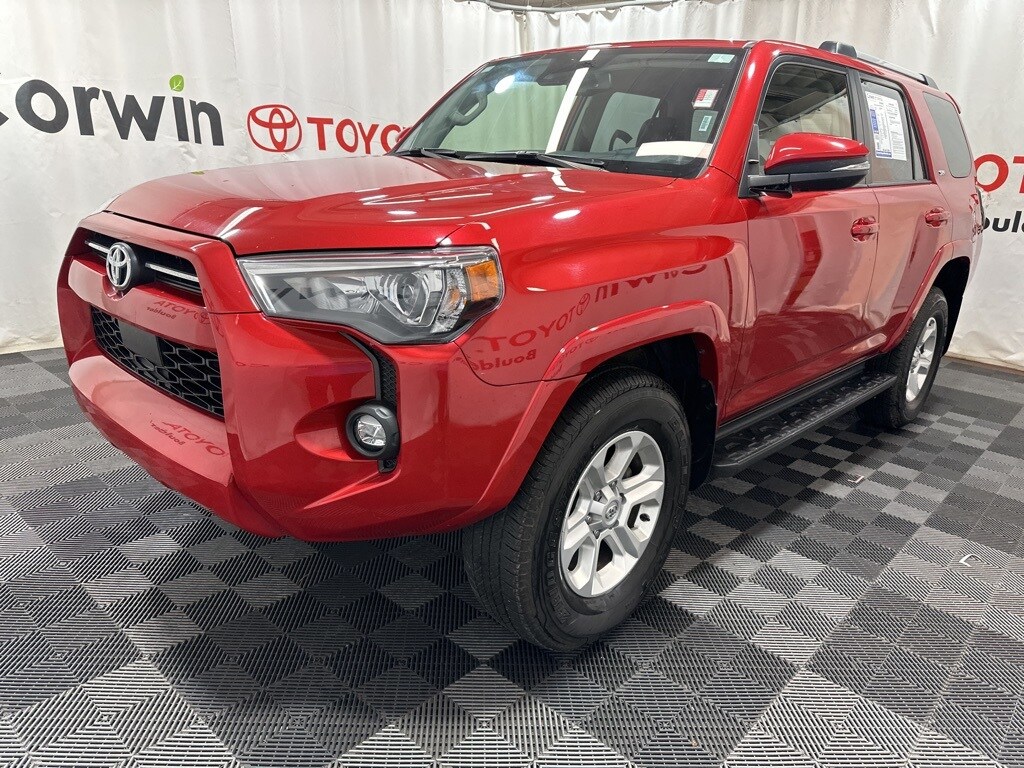 2024 Toyota 4Runner SR5 Premium photo 3