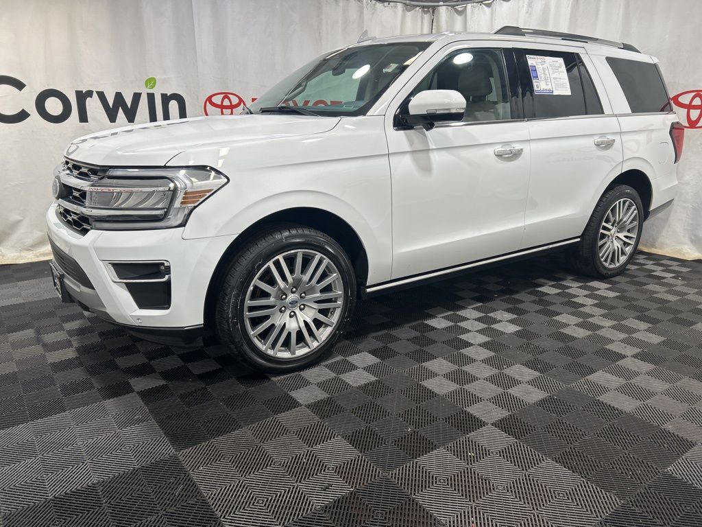 2023 Ford Expedition Limited photo 2