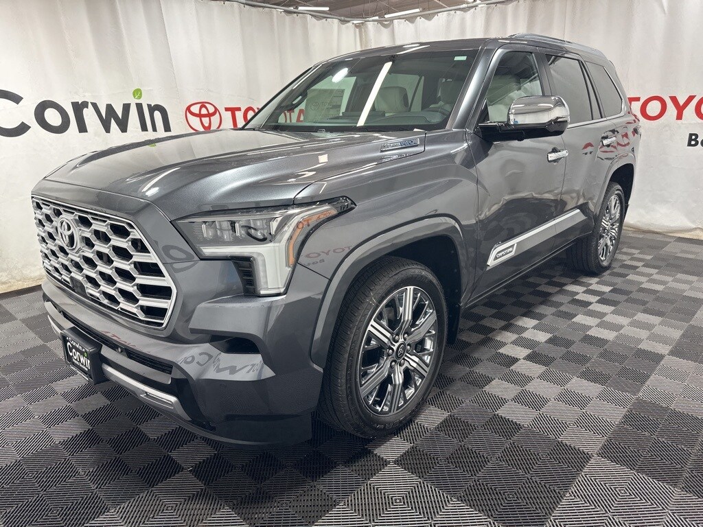 2025 Toyota Sequoia Capstone photo 3