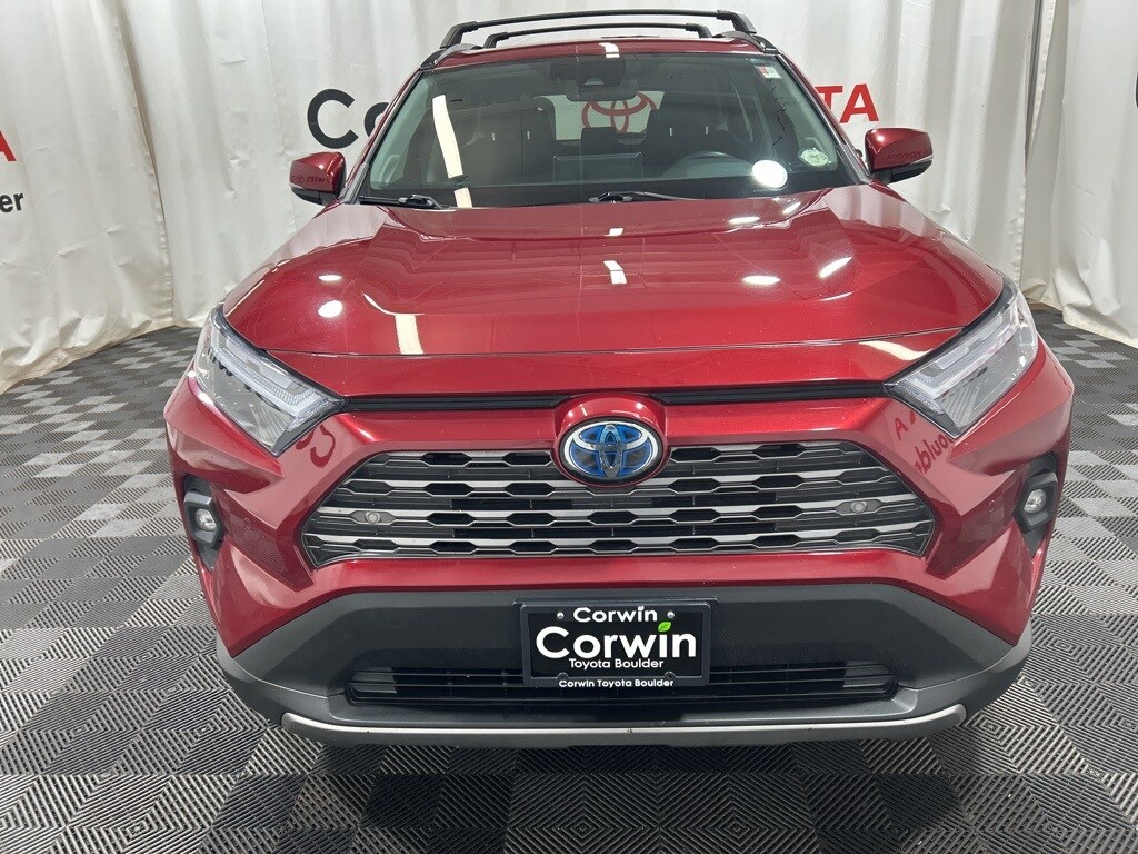 2022 Toyota RAV4 Hybrid Limited photo 2