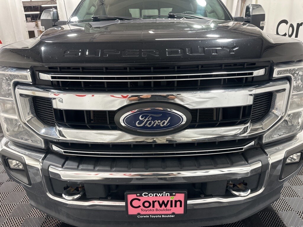 2021 Ford F-250 XLT photo 2