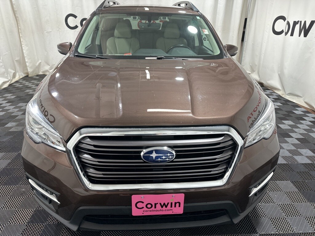 2021 Subaru Ascent Limited photo 2
