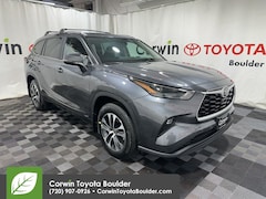 2025 Toyota Highlander Hybrid XLE SUV