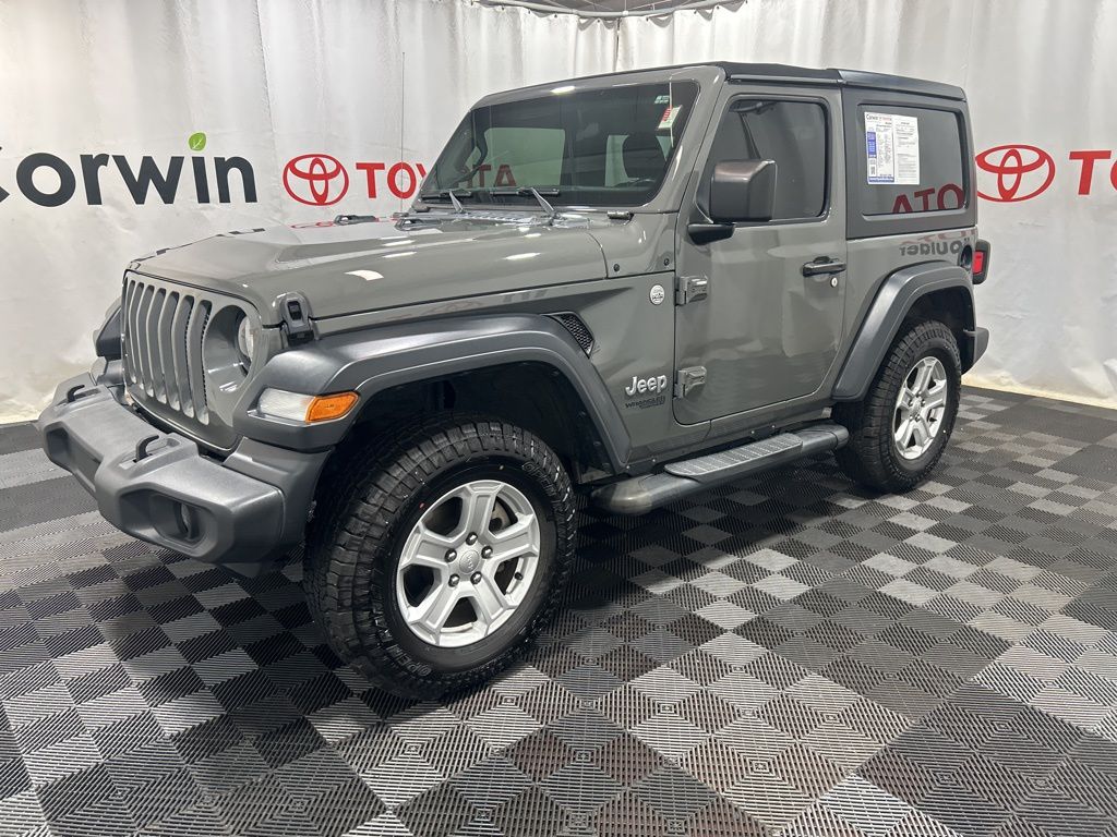 2020 Jeep Wrangler Sport S photo 3