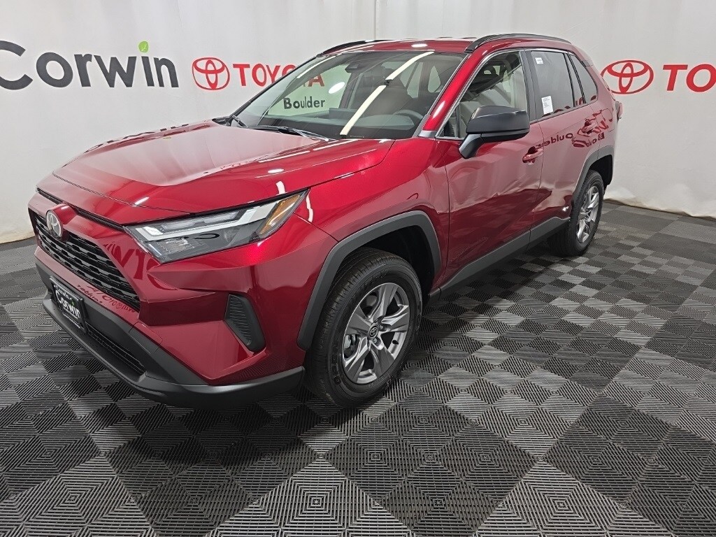2025 Toyota RAV4 Hybrid LE photo 2