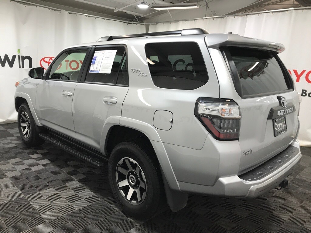 2024 Toyota 4Runner TRD Off-Road photo 4