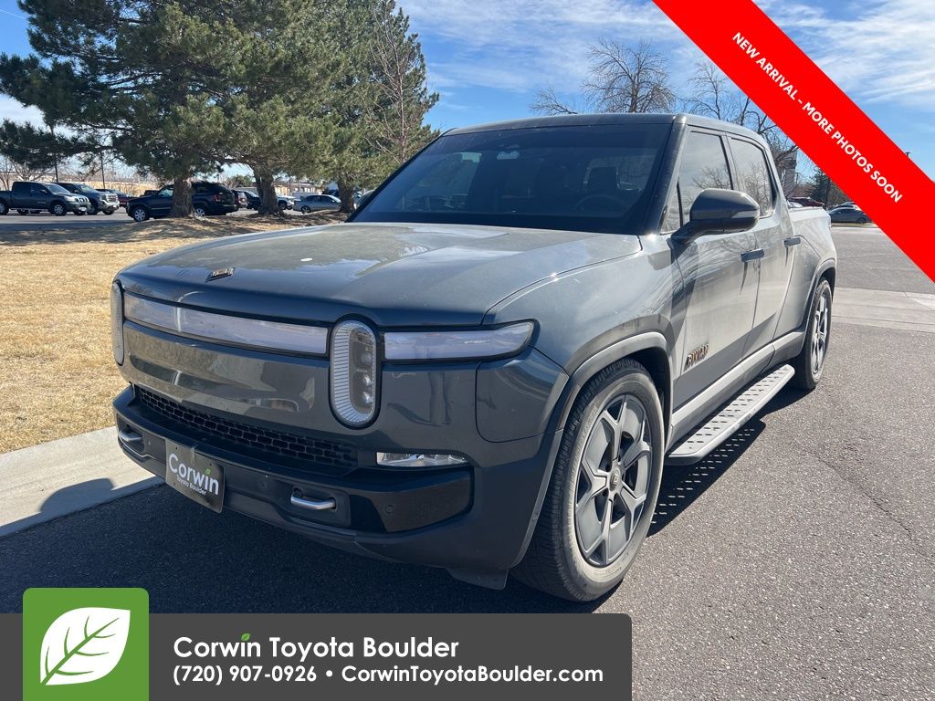 2022 Rivian R1T Adventure photo 2