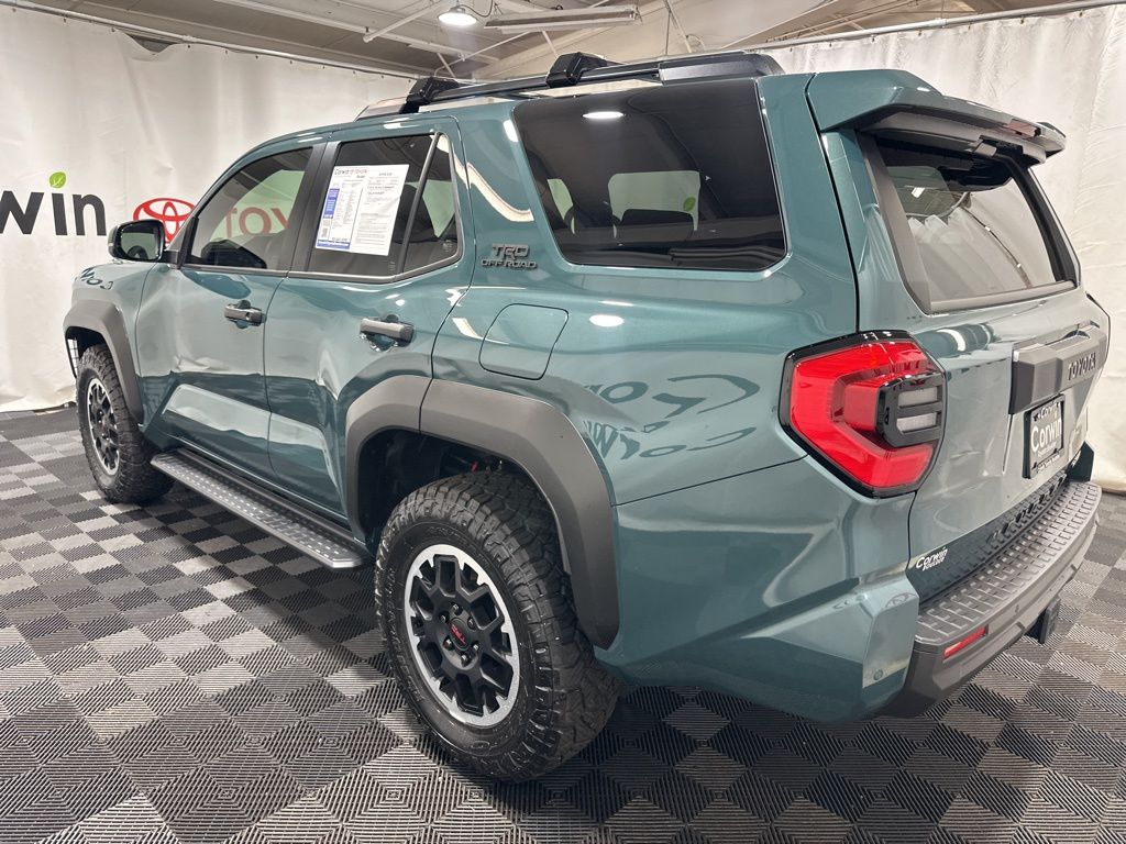 2025 Toyota 4Runner TRD Off-Road photo 4