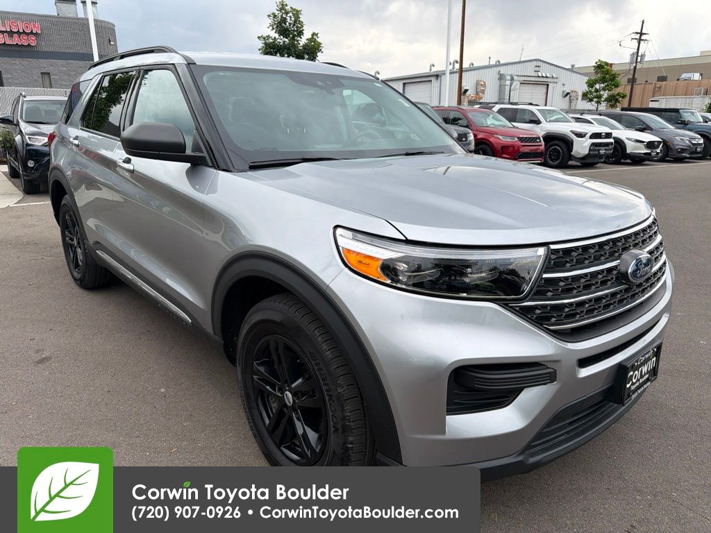 2024 Ford Explorer XLT 4WD's photo