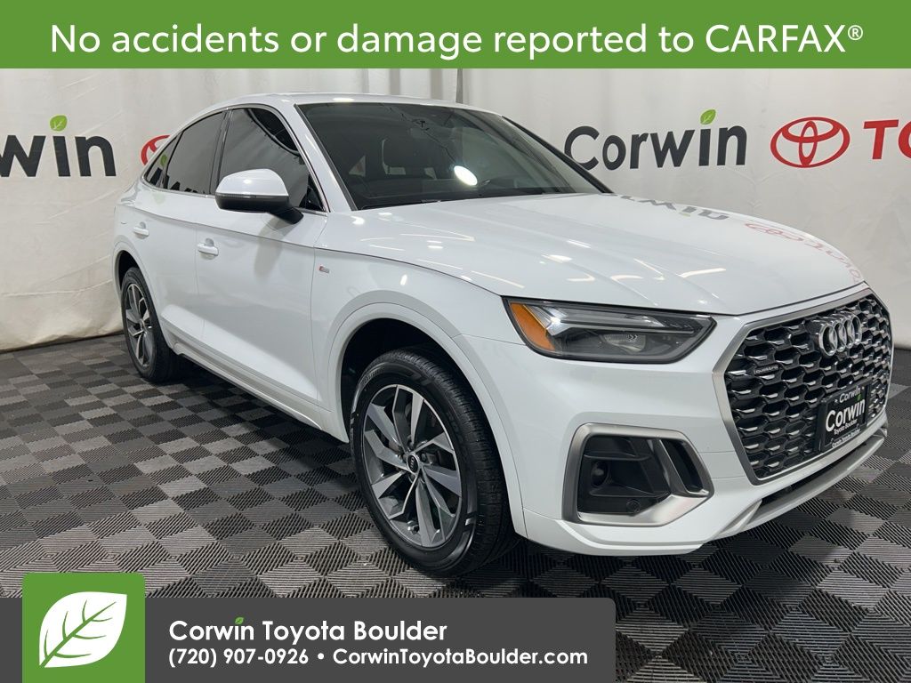 2022 Audi Q5 Sportback Premium Plus's photo