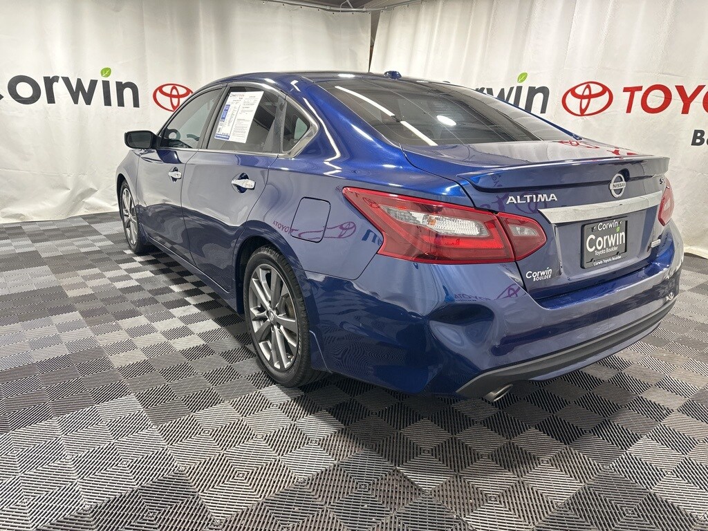 2018 Nissan Altima 2.5 SR photo 4