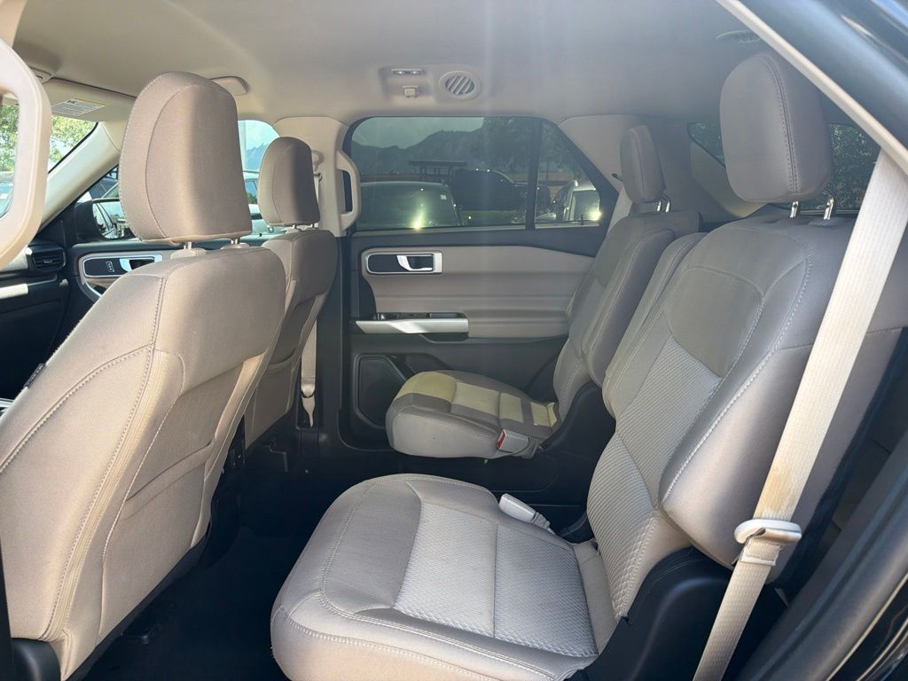 2023 Ford Explorer XLT - Photo 19