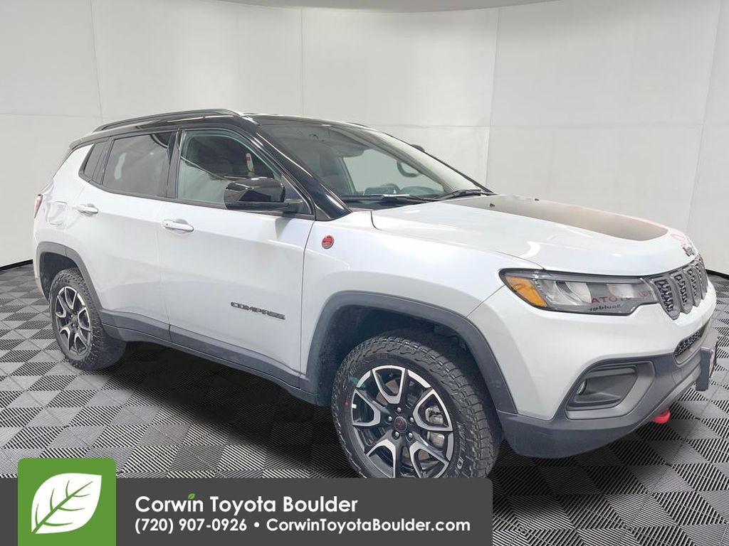 2025 Jeep Compass Trailhawk 4X4's photo