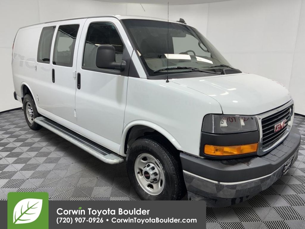2024 GMC Savana 2500's photo