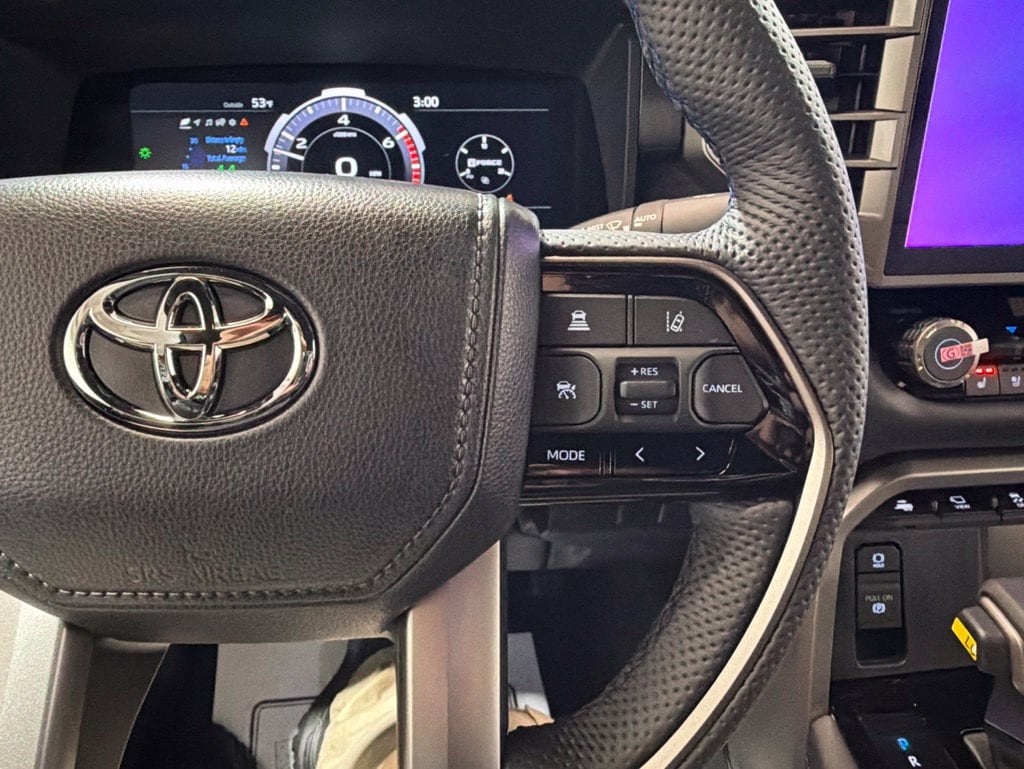 2026 Toyota Tundra Platinum - Photo 27