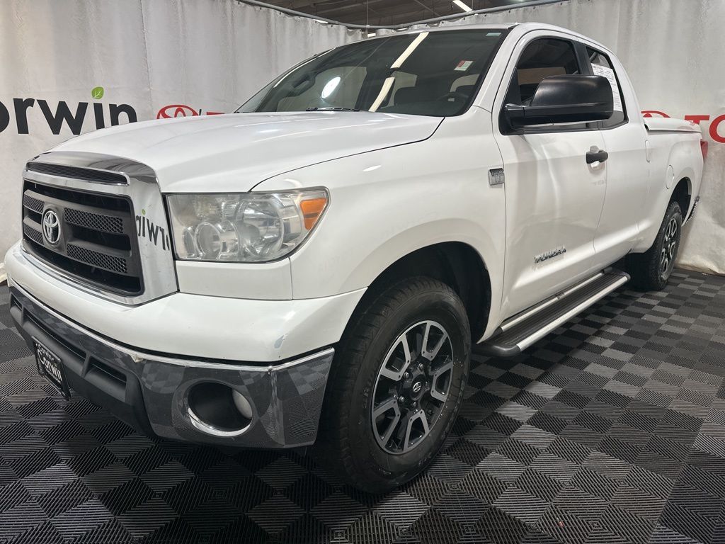 2010 Toyota Tundra Grade photo 3