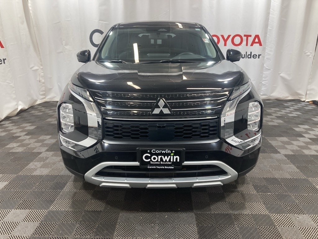 Used 2024 Mitsubishi Outlander SE with VIN JA4J4VA83RZ038819 for sale in Boulder, CO
