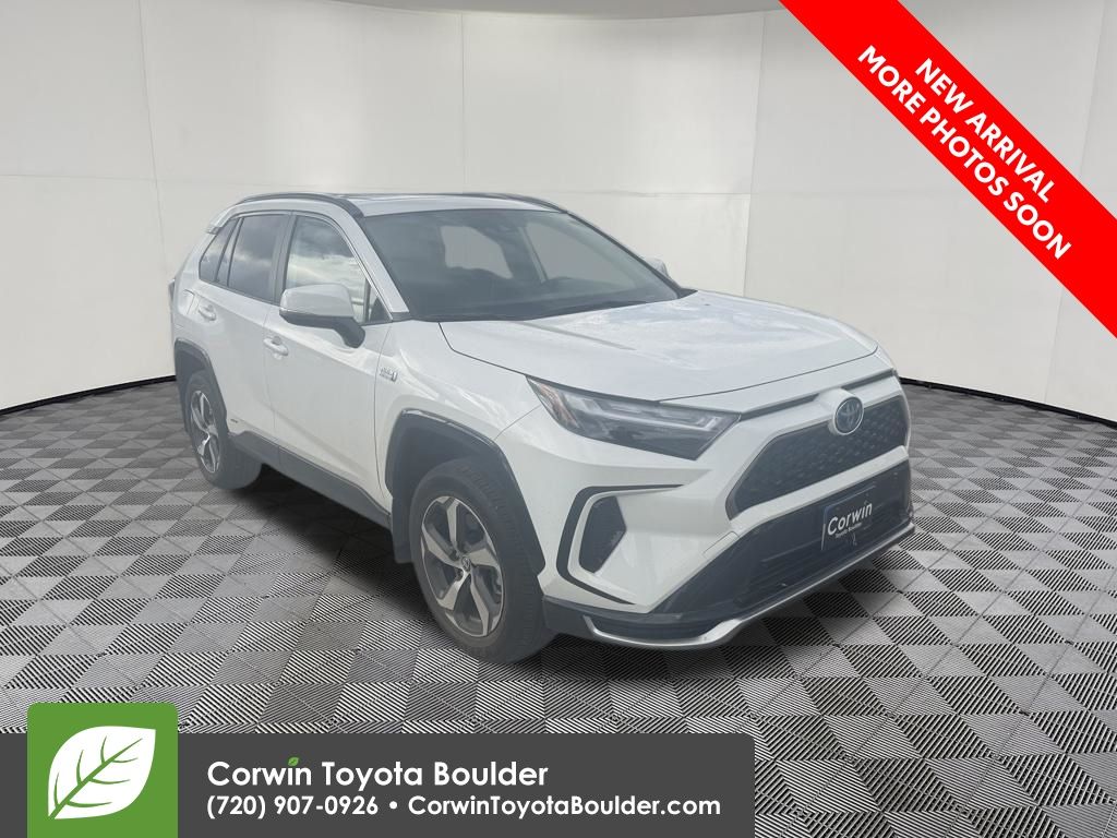 2024 Toyota RAV4 Prime SE AWD's photo