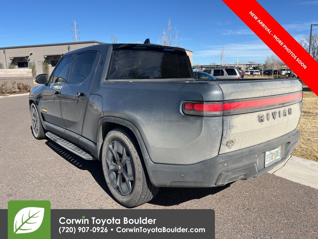 2022 Rivian R1T Adventure photo 3