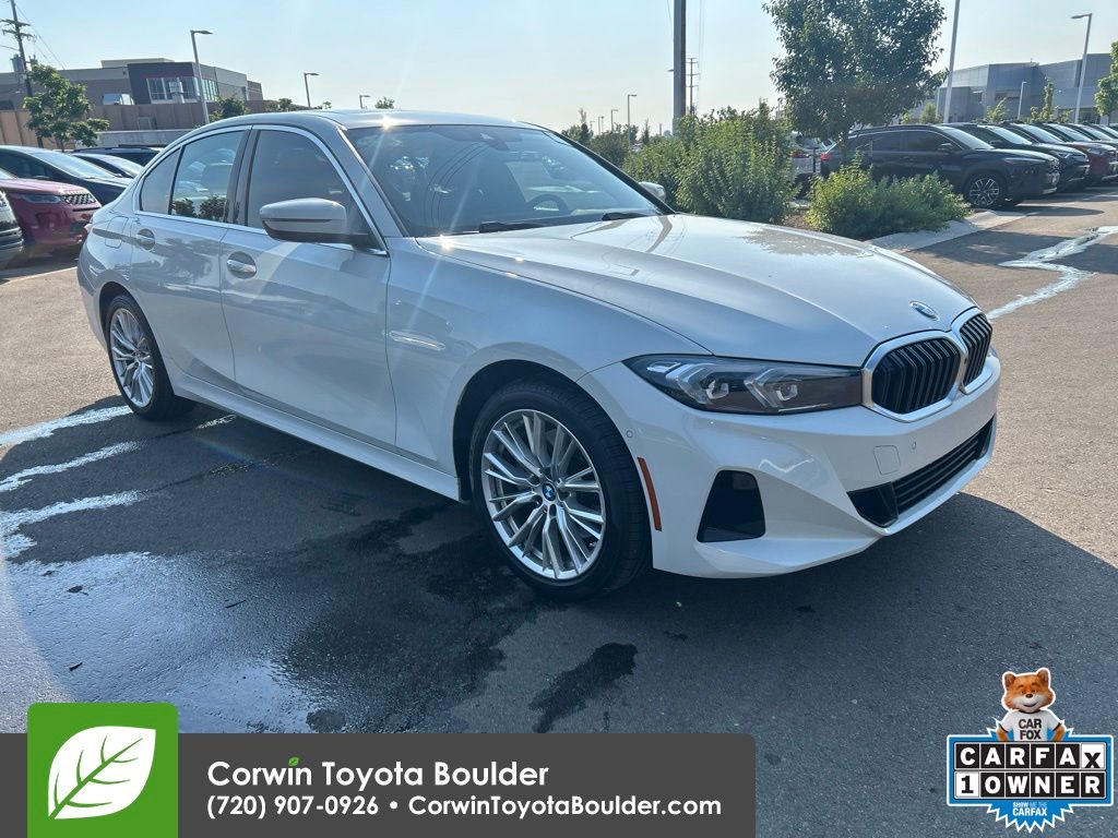 2024 BMW 3 Series 330i xDrive Sedan's photo