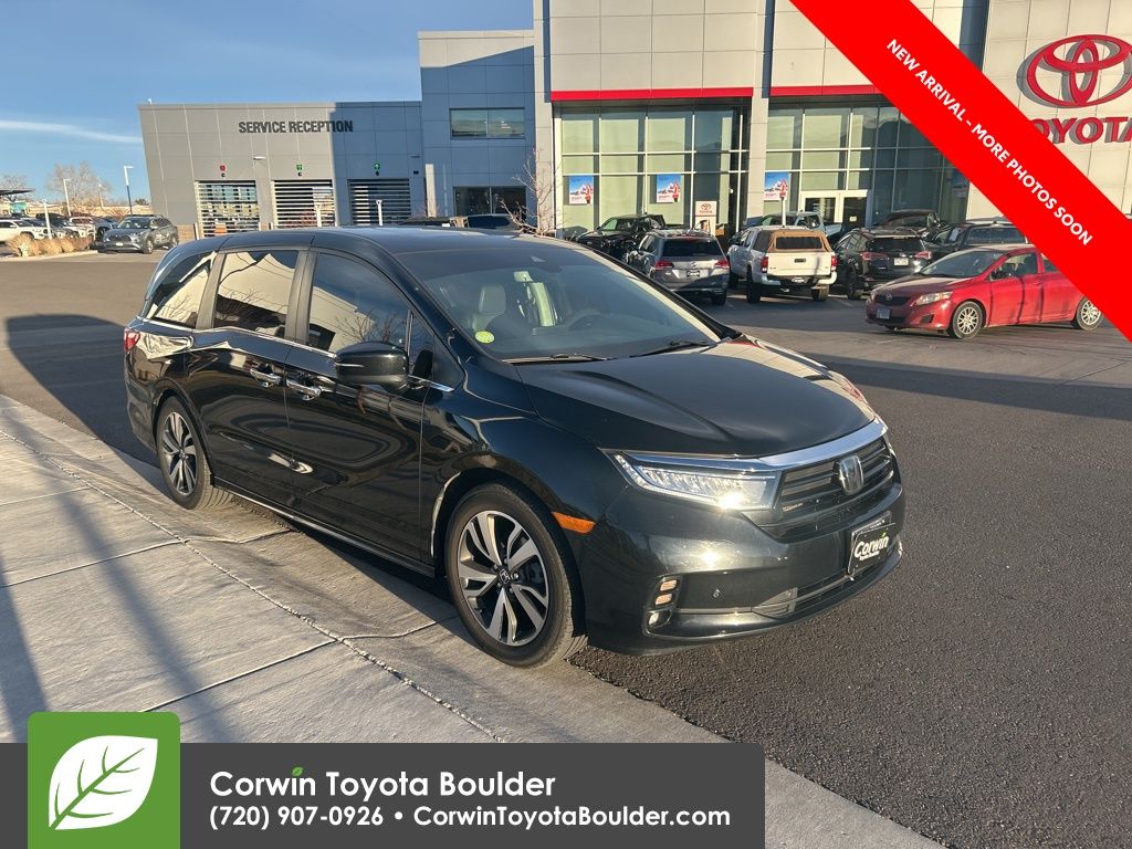 2022 Honda Odyssey Touring's photo