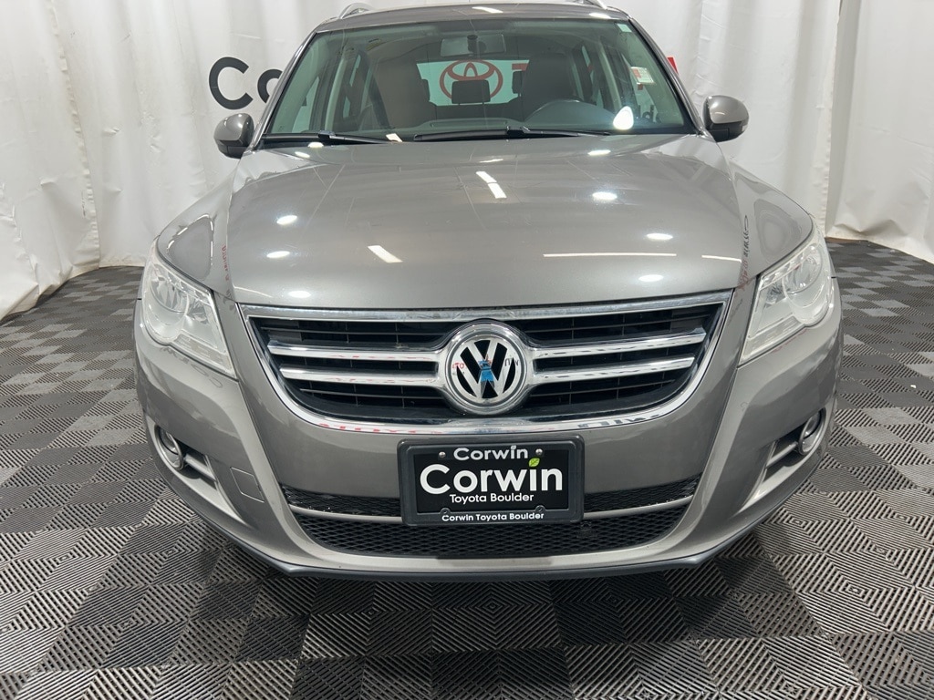Used 2011 Volkswagen Tiguan SE with VIN WVGBV7AX4BW551977 for sale in Boulder, CO
