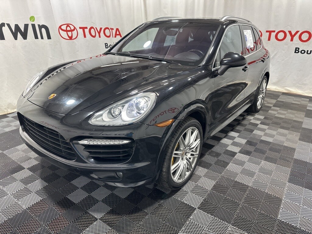 2012 Porsche Cayenne Turbo photo 3
