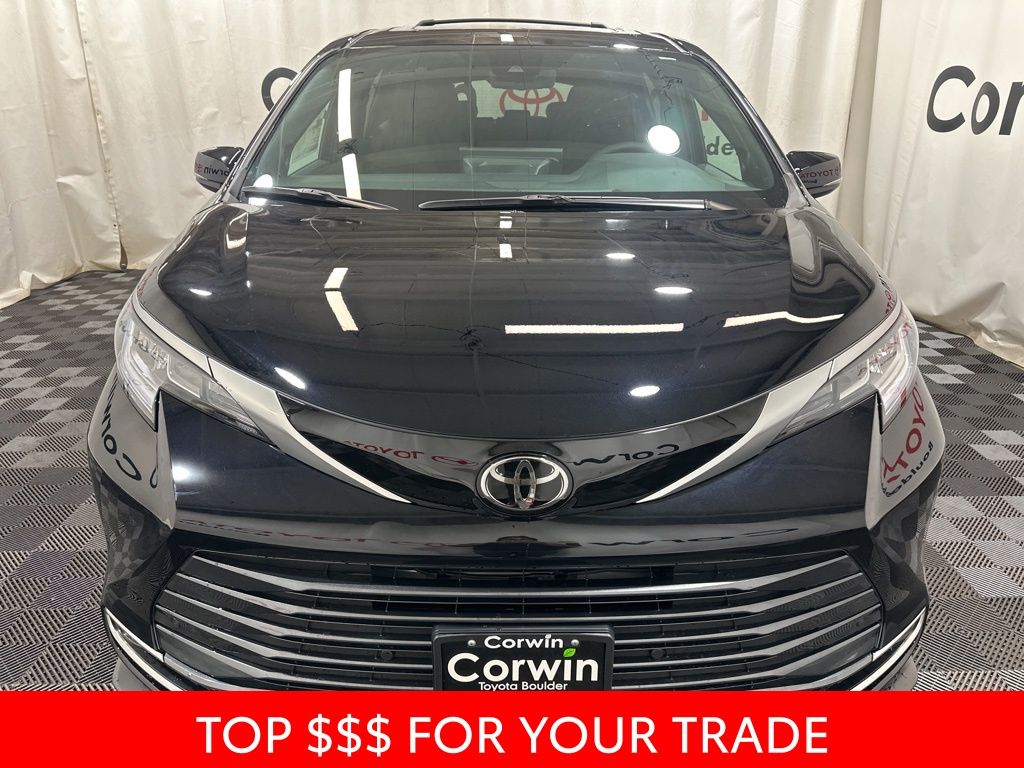 2026 Toyota Sienna Limited photo 2